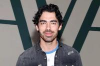 Joe Jonas tak Semangat Tanggapi Album The Life of a Showgirl Taylor Swift