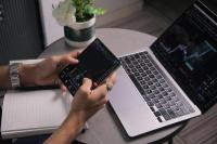 7 Ide Bisnis Paling Cocok untuk Introvert, Tenang dan Cuan