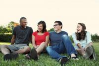 7 Tips Selalu Dapat Perhatian Utama di Circle Pertemanan