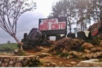 5 Destinasi Wisata di Bandung yang Sarat Mitos Enteng Jodoh