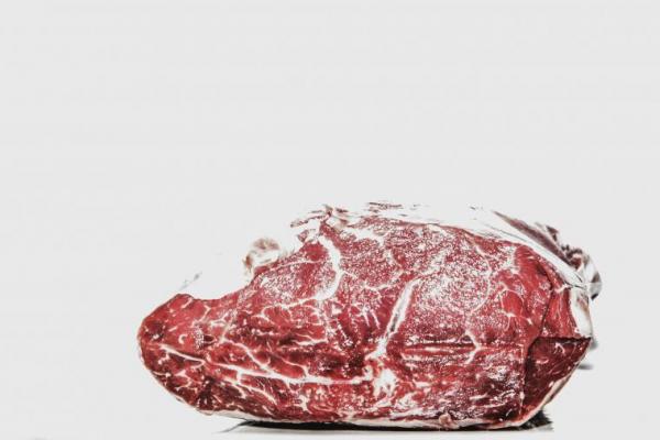 Alasan Daging Kurban Tidak Boleh Langsung Dicuci dan Cara Menanganinya