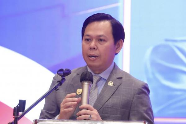 Ketua DPD RI Sultan B Najamudin mengatakan pihaknya sangat menghormati dan mengapresiasi putusan Mahkamah Konstitusi (MK) yang menggratiskan wajib belajar sembilan tahun, baik di sekolah Negeri maupun swasta.