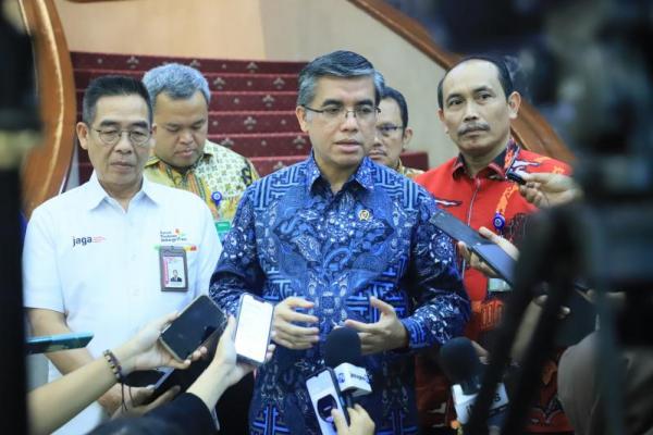 Menaker Tegaskan Komitmen Bangun Layanan Ketenagakerjaan Bebas KKN
