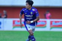 Persib Bandung Resmi Berpisah dengan Edo Febriansah