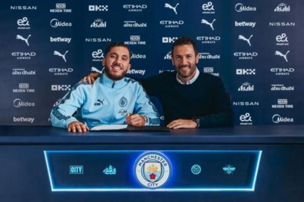Resmi Gabung City, Rayan Cherki Siap Unjuk Gigi