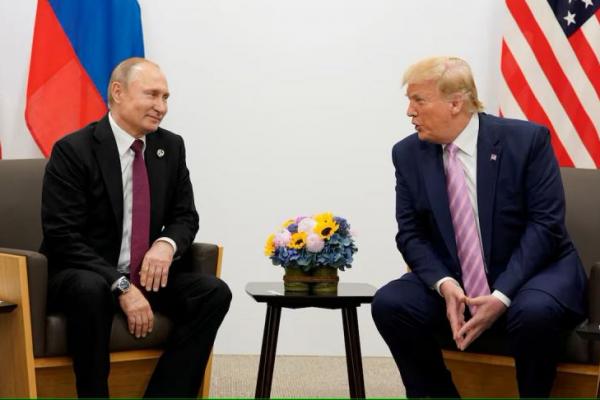 Putin Berbicara kepada Trump, Kutuk Serangan Israel terhadap Iran