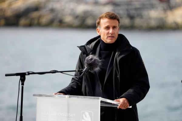 Trump Tingkatkan Ancaman terhadap Iran, Macron Khawatir Perluas Kekacauan