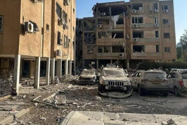 Iran Gempur Tel Aviv, Markas Militer Jadi Target Utama