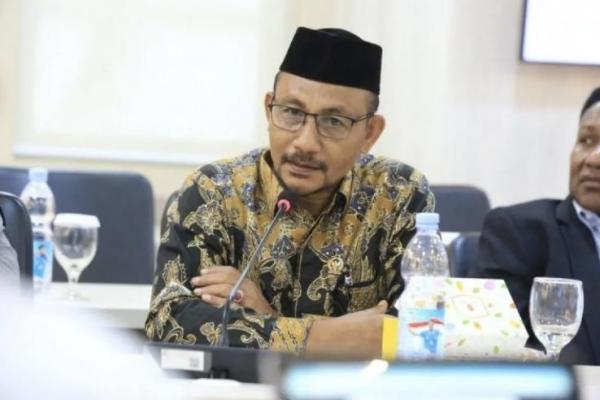 Anggota DPD RI asal Aceh, H. Sudirman atau yang lebih dikenal sebagai Haji Uma, menyampaikan pernyataan tegas terkait rencana penambahan batalyon TNI di Aceh.