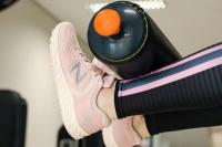 7 Olahraga Ringan yang Bisa Dilakukan Diam-Diam di Kantor