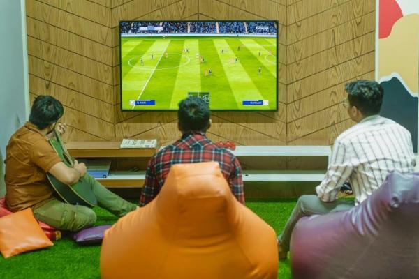 Ini Pertandingan Sepak Bola Pertama yang Disiarkan di TV