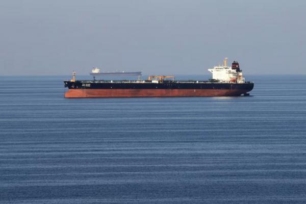 Kapal Tanker Putar Balik di Sekitar Selat Hormuz saat AS Serang Iran
