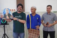 Terkesan Karya Napi, Andy F Noya Beri Motivasi Hidup di Lapas Ini