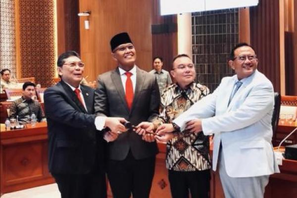 Dasco Pimpin Rapat Pengesahan Sukamta Jadi Waka Komisi I DPR