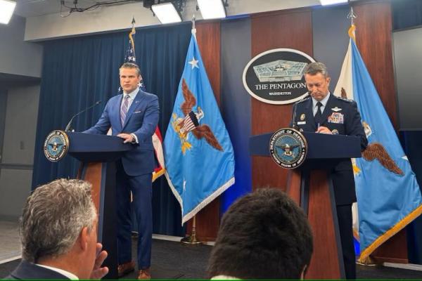 Trump Bantah Data Intelijen soal Pemindahan Uranium Iran Sebelum Diserang AS