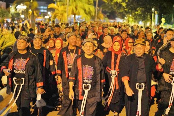 Tutup Grebeg Suro, Menbud Fadli Apresiasi Upaya Ponorogo Jaga Reog