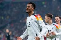 MU Lirik Felix Nmecha, Dortmund Ogah Kehilangan