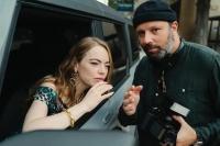 Trailer Bugonia, Emma Stone Dituduh Alien yang Menyamar Jadi CEO