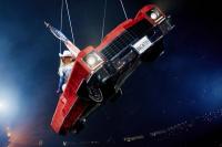 Insiden Malfungsi Panggung, Beyonce Terkatung-katung  di Udara