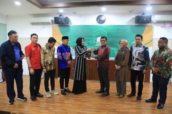 Komite IV Dewan Perwakilan Daerah Republik Indonesia (DPD RI) melaksanakan kunjungan kerja (kunker) ke Provinsi Aceh sebagai bagian dari pelaksanaan fungsi pengawasan terhadap pengelolaan keuangan negara.