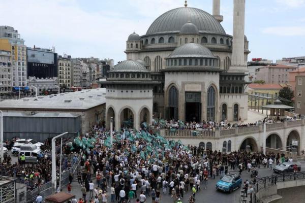 Gambarkan Kartun Nabi Muhammad dan Musa, Majalah Leman Minta Maaf
