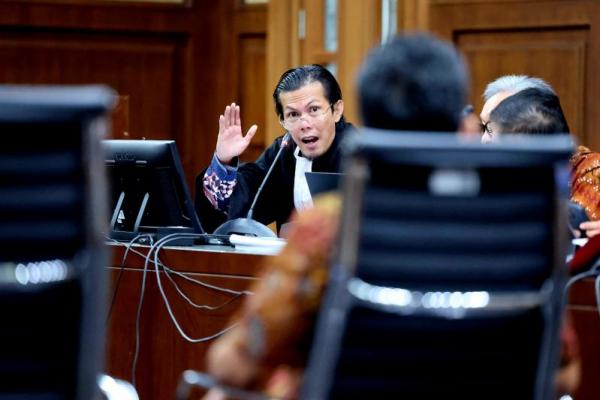 Kuasa Hukum Hasto: Tuntutan Jaksa Berdasar Imajinasi dan Asumsi