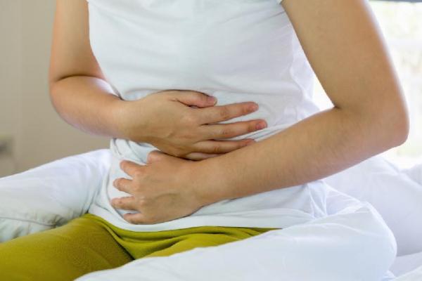 Mengapa Perempuan Lebih Sering Mengalami Sembelit?