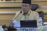 Anggota DPD RI Soroti Akses Kesehatan di Pulau Mandangin: Bukti Kesenjangan Infrastruktur