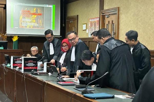 Kubu Hasto PDIP Akan Bacakan Pledoi Setebal 3.550 Halaman