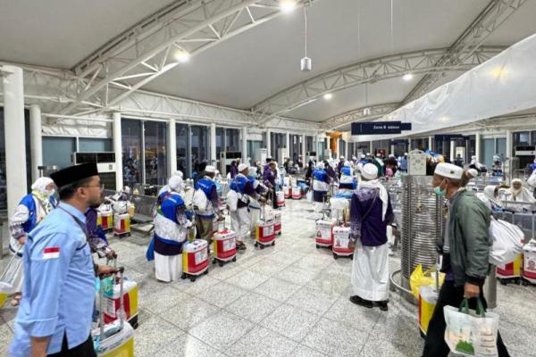 Kloter Haji Terakhir Indonesia Terbang ke Tanah Air Hari Ini