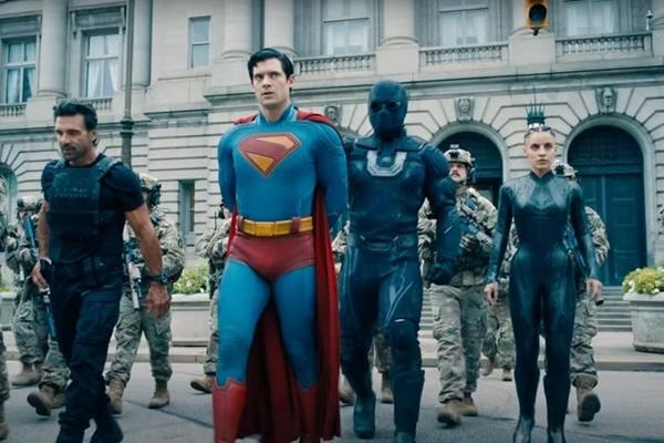 Pindah ke DC, Apakah James Gun Tetap Pertahankan Adegan Pasca-Kredit di Superman?