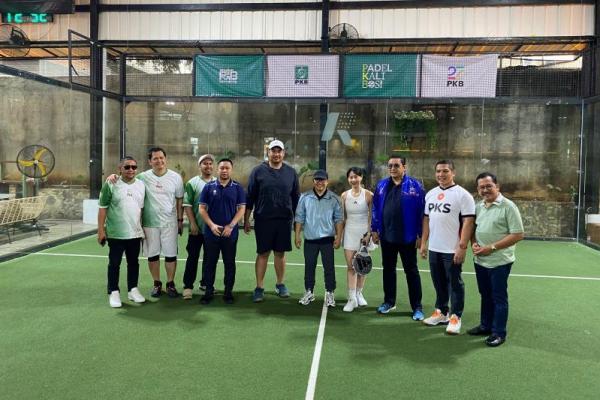Elit Parpol hingga Atlet Meriahkan Turnamen Padel PKB