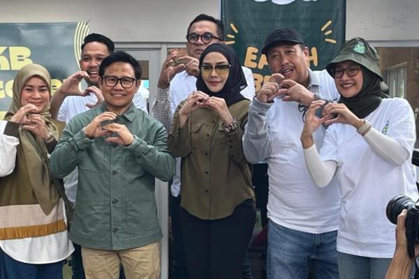 Baju Ayu Ting Ting Sampai King Nassar Dilelang di PKB Ecogen