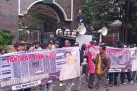 Komite Mahasiswa Minta Kejagung Periksa Ketua DPRD NTB