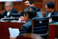 Bantah Terlibat, Hasto Sebut Tak Pernah Setujui Kebijakan di Luar Hukum