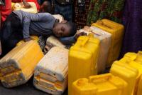 Trump Bekukan Bantuan, Jutaan Orang Kehilangan Akses Air Bersih dan Sanitasi