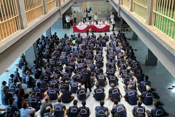Pengendalian Open BO dari Jeruji Dibongkar, Ini Penjelasan Kalapas Cipinang