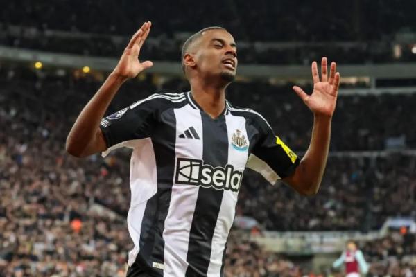 Rumor Transfer Bikin Alexander Isak Disemprot Legenda Newcastle