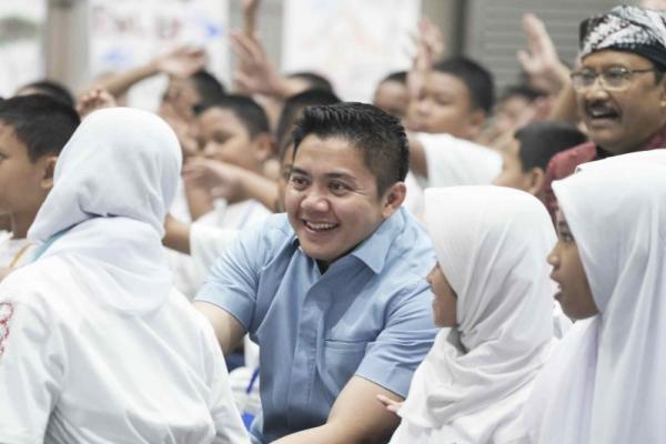 Seskab Teddy Diusulkan jadi Duta Sekolah Rakyat