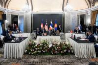 Berunding di Malaysia, Kamboja-Thailand Gencatan Senjata  Tengah Malam Ini