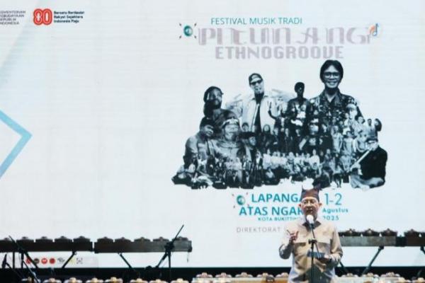 Menbud Fadli Zon Ajak Masyarakat Lestarikan Musik Tradisi