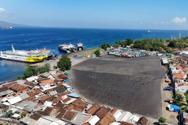 Unjuk Rasa Sopir Truk, ASDP Pastikan Layanan Pelabuhan Ketapang–Gilimanuk Normal