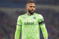 Bek West Brom Umumkan Pensiun Sehari Jelang Musim Baru