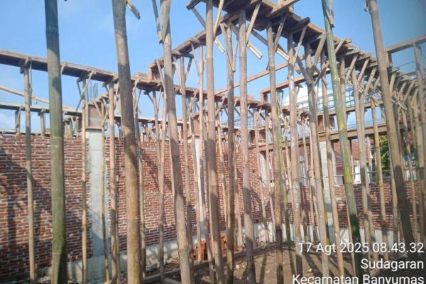 Warga Slawi Bersyukur Diberdayakan dalam Revitalisasi Sekolah