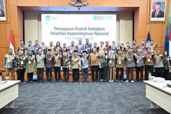 Dua isu strategis menjadi fokus para peserta Pelatihan Kepemimpinan Nasional (PKN) Tingkat II Angkatan V Tahun 2025. Keduanya yakni pemerataan mutu pendidikan di Yogyakarta dan penanganan anak tidak sekolah (ATS) di Kabupaten Sleman.