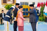 Puan Terima Penghargaan Bintang Republik Indonesia Utama dari Istana: Amanah untuk Rakyat