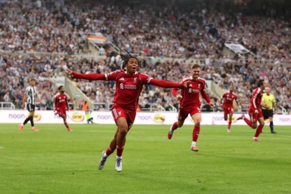Cetak Gol Debut, Bintang Muda Liverpool Pecahkan Rekor