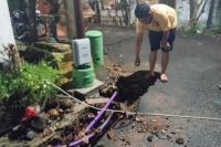 Galian MyRepublik "Sinar Mas" Bikin Rusak Jalan, Warga Ancam Bongkar