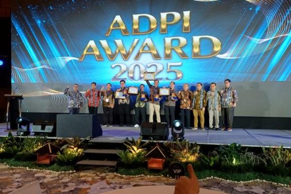 Dana Pensiun Uhamka Jadi Peringkat ke-2 Terbaik Nasional