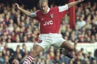 Kisah Unik Bergkamp yang Dijuluki Non-Flying Dutchman